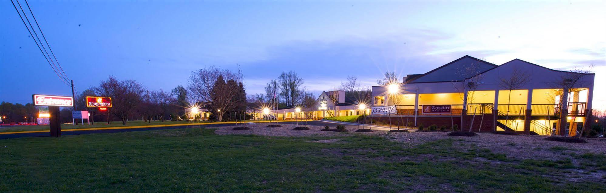 Executive Inn & Suites Upper Marlboro Exterior photo